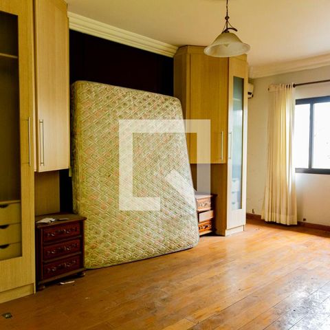 Casa para alugar com 530m², 4 quartos e 4 vagas Casa para alugar com 530m², 4 quartos e 4 vagasSuíte 4