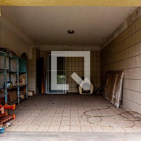 Casa para alugar com 530m², 4 quartos e 4 vagas Casa para alugar com 530m², 4 quartos e 4 vagasGaragem