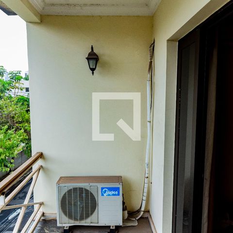 Casa para alugar com 530m², 4 quartos e 4 vagas Casa para alugar com 530m², 4 quartos e 4 vagasVaranda da Suíte 2