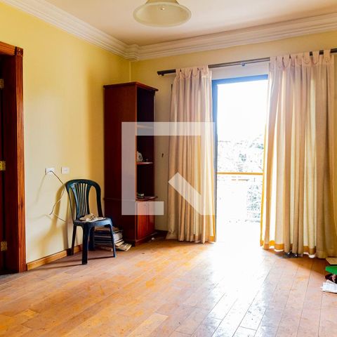 Casa para alugar com 530m², 4 quartos e 4 vagas Casa para alugar com 530m², 4 quartos e 4 vagasSuíte 2