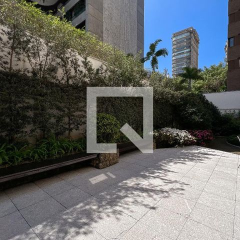 Apartamento à venda com 375m², 3 quartos e 4 vagasÁrea externa