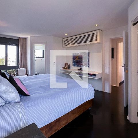 Apartamento à venda com 375m², 3 quartos e 4 vagas Apartamento à venda com 375m², 3 quartos e 4 vagasSuite 1