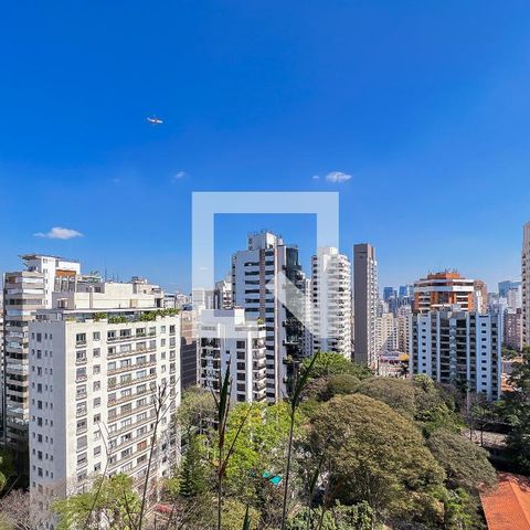 Apartamento à venda com 375m², 3 quartos e 4 vagas Apartamento à venda com 375m², 3 quartos e 4 vagasVista