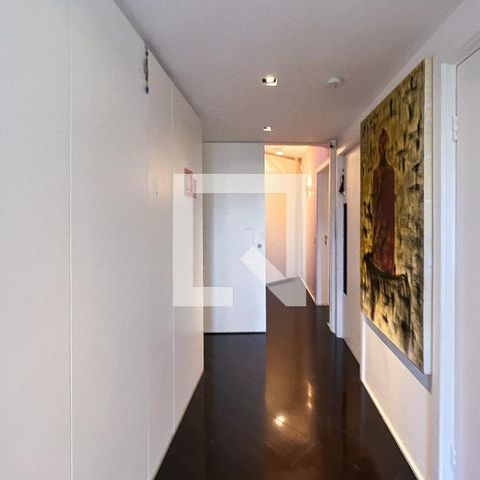 Apartamento à venda com 375m², 3 quartos e 4 vagas Apartamento à venda com 375m², 3 quartos e 4 vagasCorredor