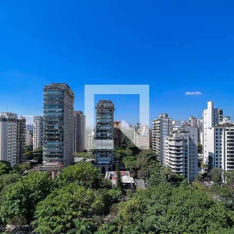 Apartamento à venda com 375m², 3 quartos e 4 vagasVista