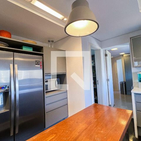 Apartamento à venda com 375m², 3 quartos e 4 vagasCozinha