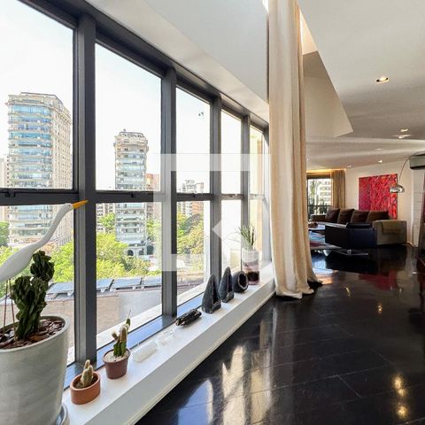 Apartamento à venda com 375m², 3 quartos e 4 vagas Apartamento à venda com 375m², 3 quartos e 4 vagasCorredor