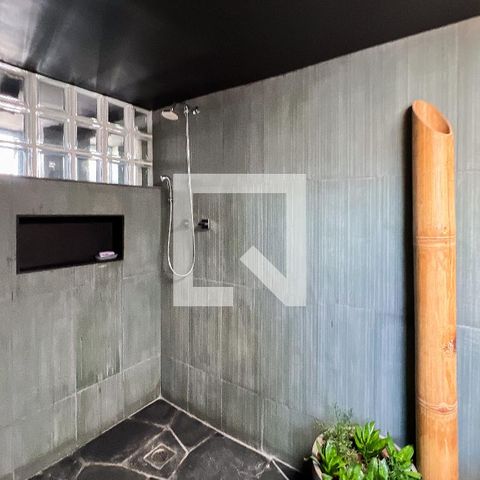 Apartamento à venda com 375m², 3 quartos e 4 vagasBanheiro