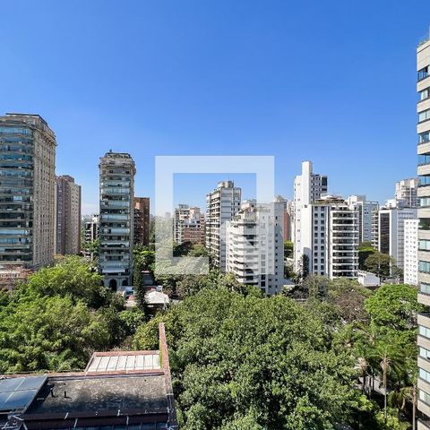 Apartamento à venda com 375m², 3 quartos e 4 vagas Apartamento à venda com 375m², 3 quartos e 4 vagasVista