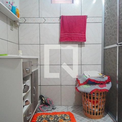 Casa à venda com 80m², 2 quartos e 2 vagasBanheiro