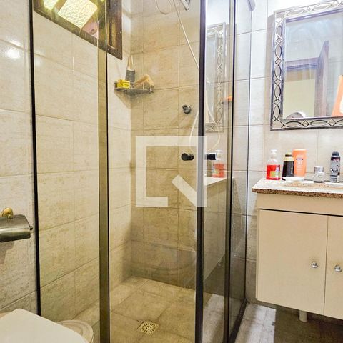 Casa à venda com 177m², 4 quartos e 1 vaga Casa à venda com 177m², 4 quartos e 1 vagaBanheiro Suite 01