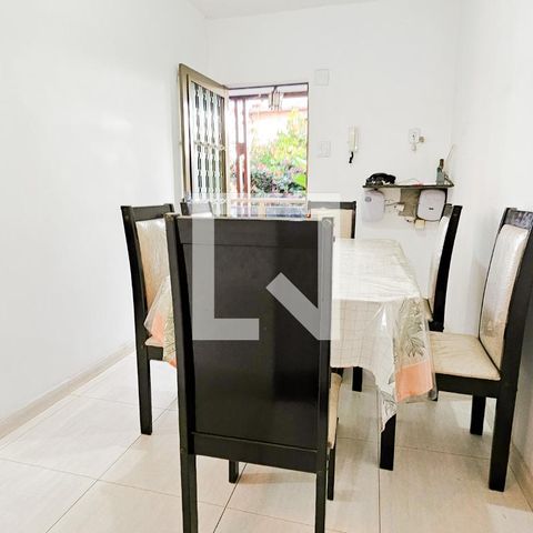 Casa à venda com 177m², 4 quartos e 1 vaga Casa à venda com 177m², 4 quartos e 1 vagaSala 02