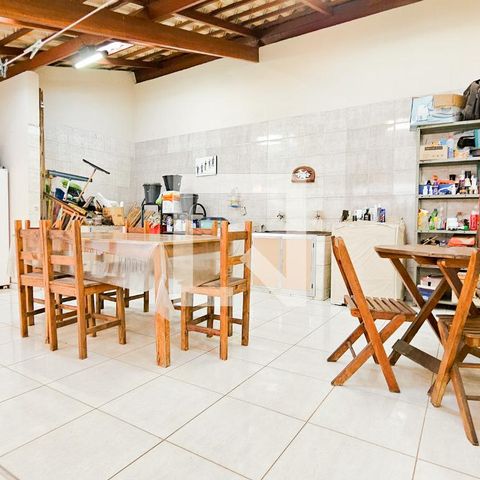 Casa à venda com 177m², 4 quartos e 1 vaga Casa à venda com 177m², 4 quartos e 1 vagaÁrea de Serviço