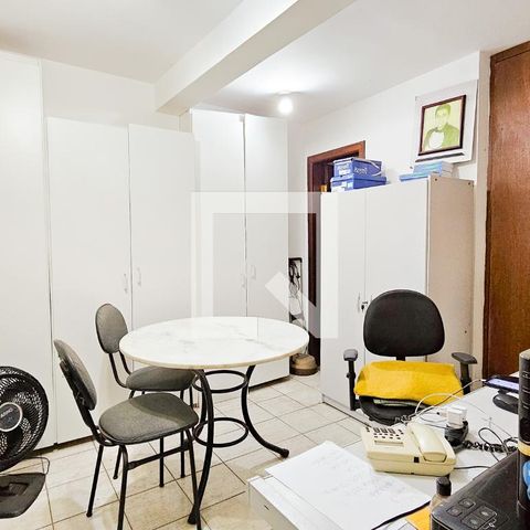 Casa à venda com 177m², 4 quartos e 1 vaga Casa à venda com 177m², 4 quartos e 1 vagaQuarto 02 - Suite