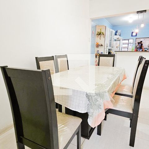Casa à venda com 177m², 4 quartos e 1 vaga Casa à venda com 177m², 4 quartos e 1 vagaSala 02