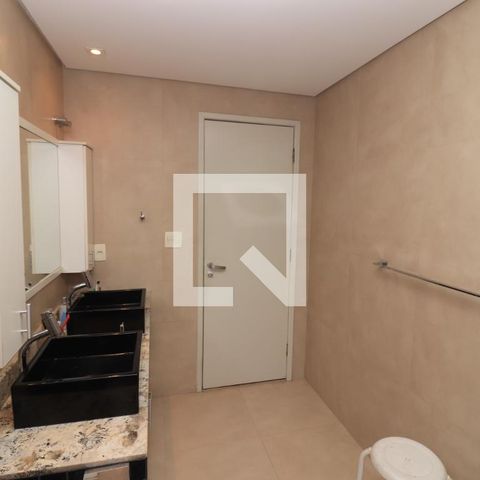 Casa à venda com 184m², 4 quartos e 3 vagasBanheiro da Suíte