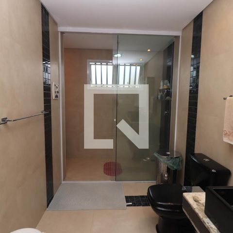 Casa à venda com 184m², 4 quartos e 3 vagasBanheiro da Suíte