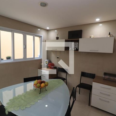 Casa à venda com 184m², 4 quartos e 3 vagasCozinha