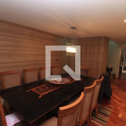 Casa à venda com 184m², 4 quartos e 3 vagasSala de Jantar
