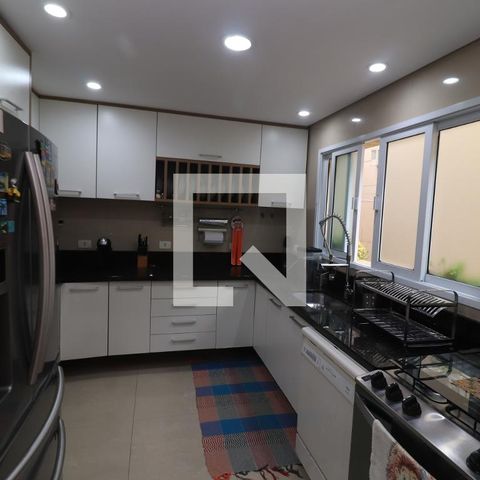 Casa à venda com 184m², 4 quartos e 3 vagasCozinha