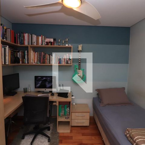 Casa à venda com 184m², 4 quartos e 3 vagasQuarto 4 - Suíte