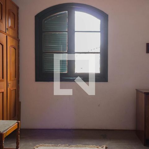 Casa à venda com 214m², 3 quartos e 2 vagasQuarto 2