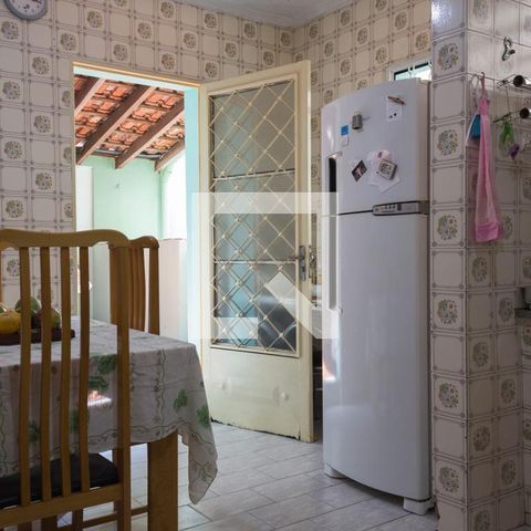 Casa à venda com 214m², 3 quartos e 2 vagasCozinha