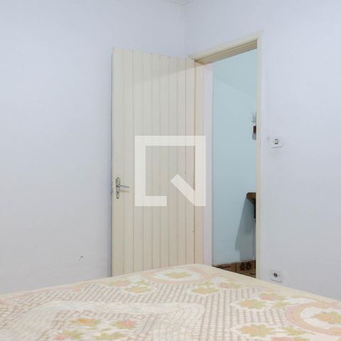 Casa à venda com 214m², 3 quartos e 2 vagasQuarto 3