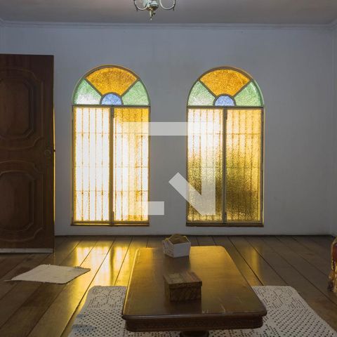 Casa à venda com 214m², 3 quartos e 2 vagasSala 1