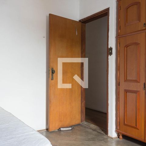 Casa à venda com 214m², 3 quartos e 2 vagasQuarto 2