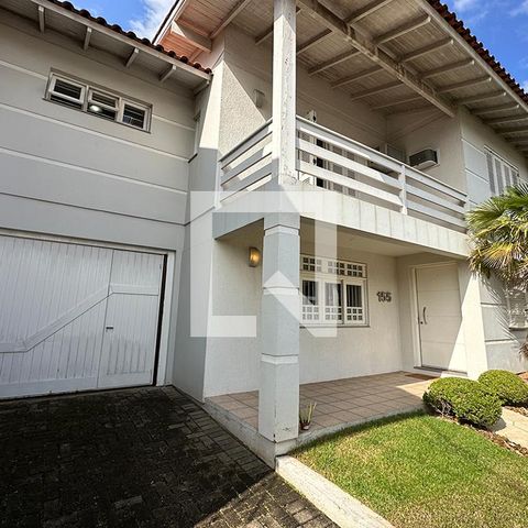 Casa à venda com 300m², 5 quartos e 2 vagasQuintal