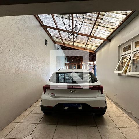 Casa à venda com 300m², 5 quartos e 2 vagasGaragem