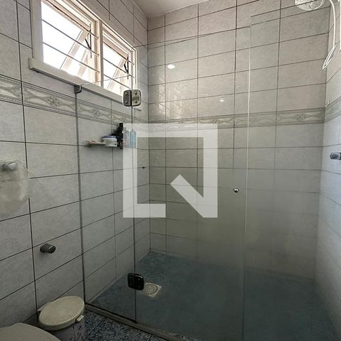 Casa à venda com 300m², 5 quartos e 2 vagasBanheiro