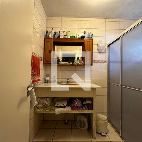 Casa à venda com 300m², 5 quartos e 2 vagasBanheiro 3