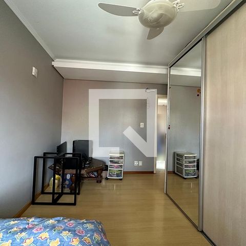 Casa à venda com 300m², 5 quartos e 2 vagasQuarto 3