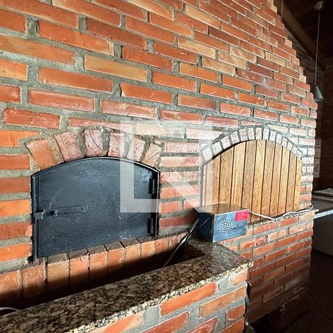 Casa à venda com 300m², 5 quartos e 2 vagasQuiosque