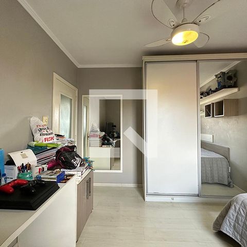 Casa à venda com 300m², 5 quartos e 2 vagasQuarto 4