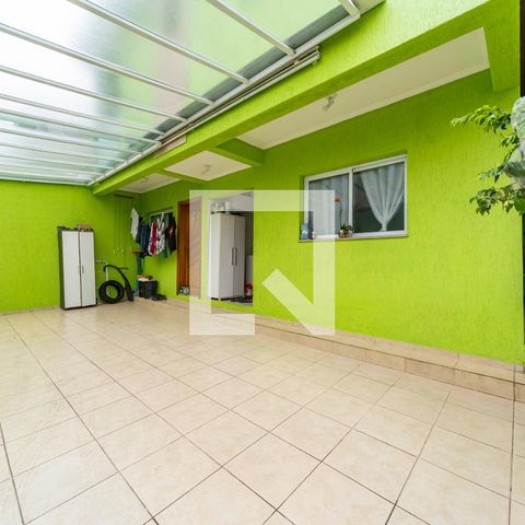 Casa à venda com 86m², 3 quartos e 3 vagas Casa à venda com 86m², 3 quartos e 3 vagasQuintal e Garagem