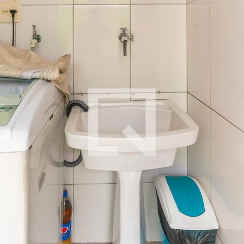 Casa à venda com 86m², 3 quartos e 3 vagas Casa à venda com 86m², 3 quartos e 3 vagasÁrea de Serviço