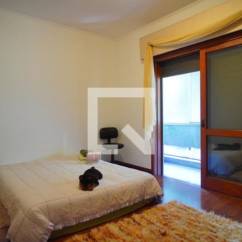 Apartamento à venda com 450m², 3 quartos e 3 vagas Apartamento à venda com 450m², 3 quartos e 3 vagasQuarto Suíte 2
