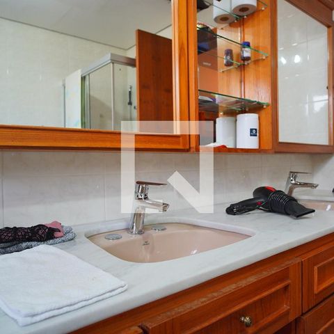 Apartamento à venda com 450m², 3 quartos e 3 vagas Apartamento à venda com 450m², 3 quartos e 3 vagasBanheiro suíte 2