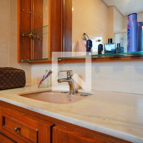 Apartamento à venda com 450m², 3 quartos e 3 vagas Apartamento à venda com 450m², 3 quartos e 3 vagasBanheiro suíte 3