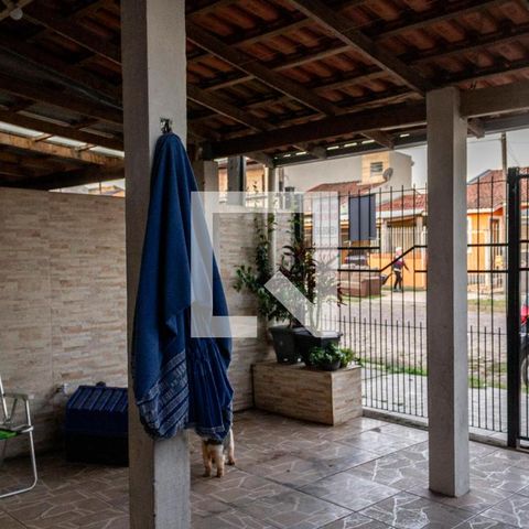 Casa à venda com 40m², 2 quartos e 1 vaga Casa à venda com 40m², 2 quartos e 1 vagaVaranda