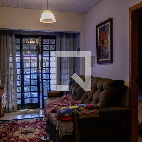 Casa à venda com 40m², 2 quartos e 1 vaga Casa à venda com 40m², 2 quartos e 1 vagaSala