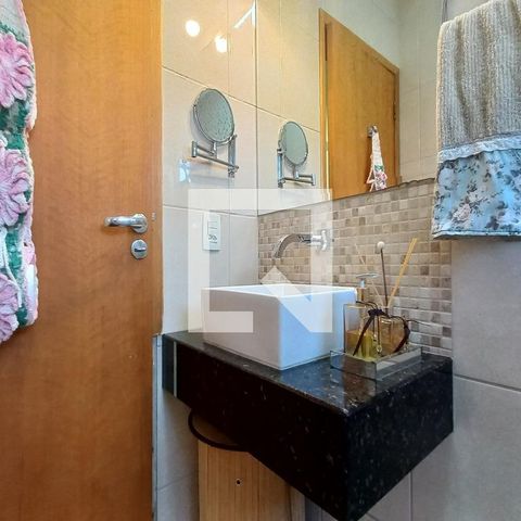 Casa à venda com 140m², 2 quartos e 4 vagasBanheiro