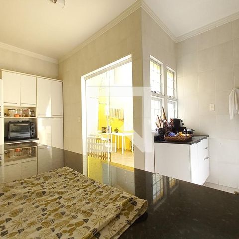 Casa à venda com 140m², 2 quartos e 4 vagasCozinha