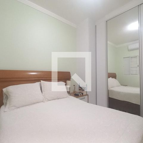 Casa à venda com 140m², 2 quartos e 4 vagasQuarto 1