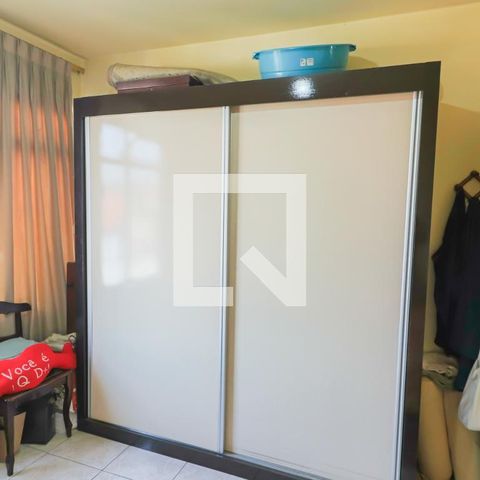 Casa à venda com 290m², 7 quartos e 3 vagasv