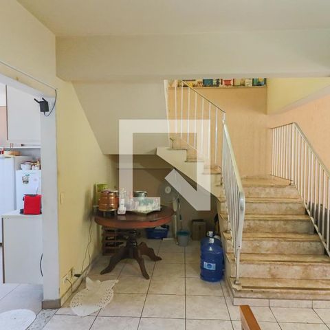 Casa à venda com 290m², 7 quartos e 3 vagasSala