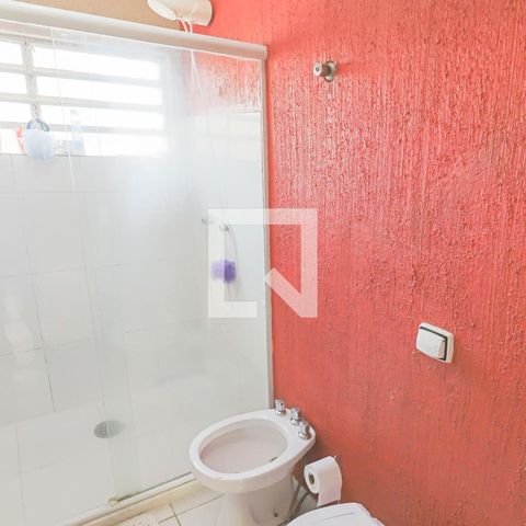 Casa à venda com 290m², 7 quartos e 3 vagasBanheiro 2